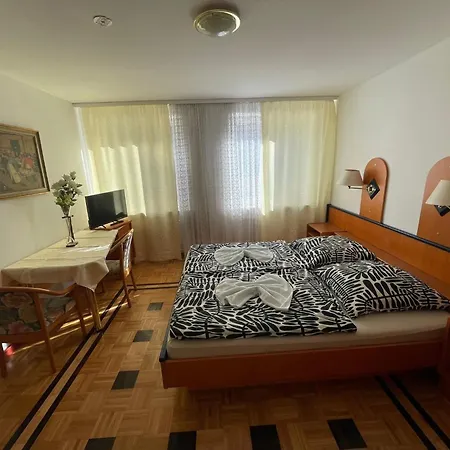 Doppelbett 22