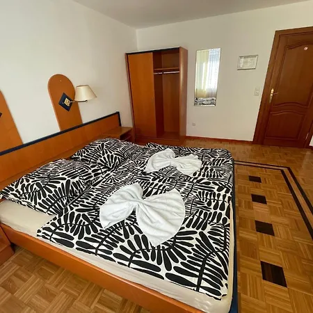 Doppelbett 22