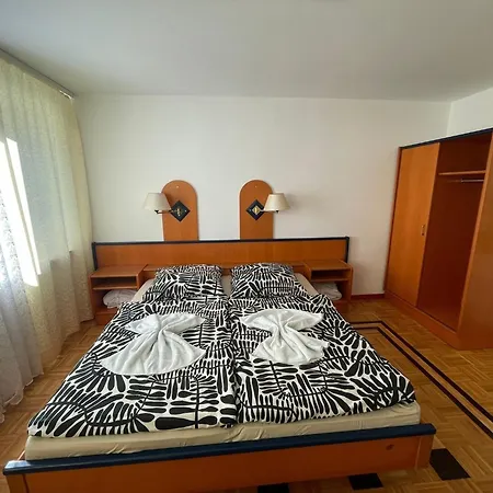 Doppelbett 22